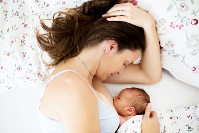 15 Breastfeeding Supplies for New Moms