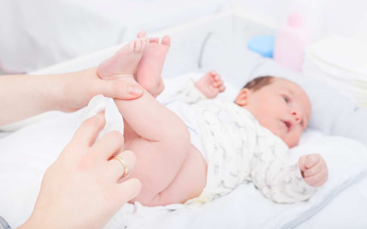 6 Simple Ways to Treat Yeast Diaper Rash