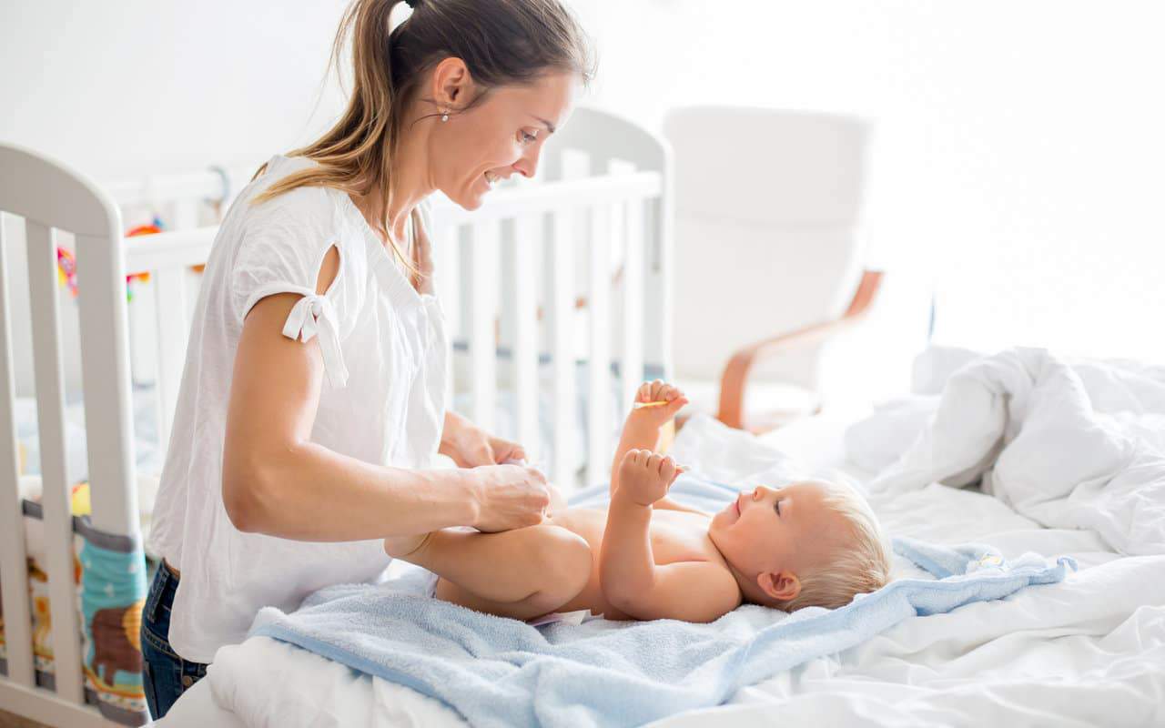 6 Simple Ways to Treat Yeast Diaper Rash