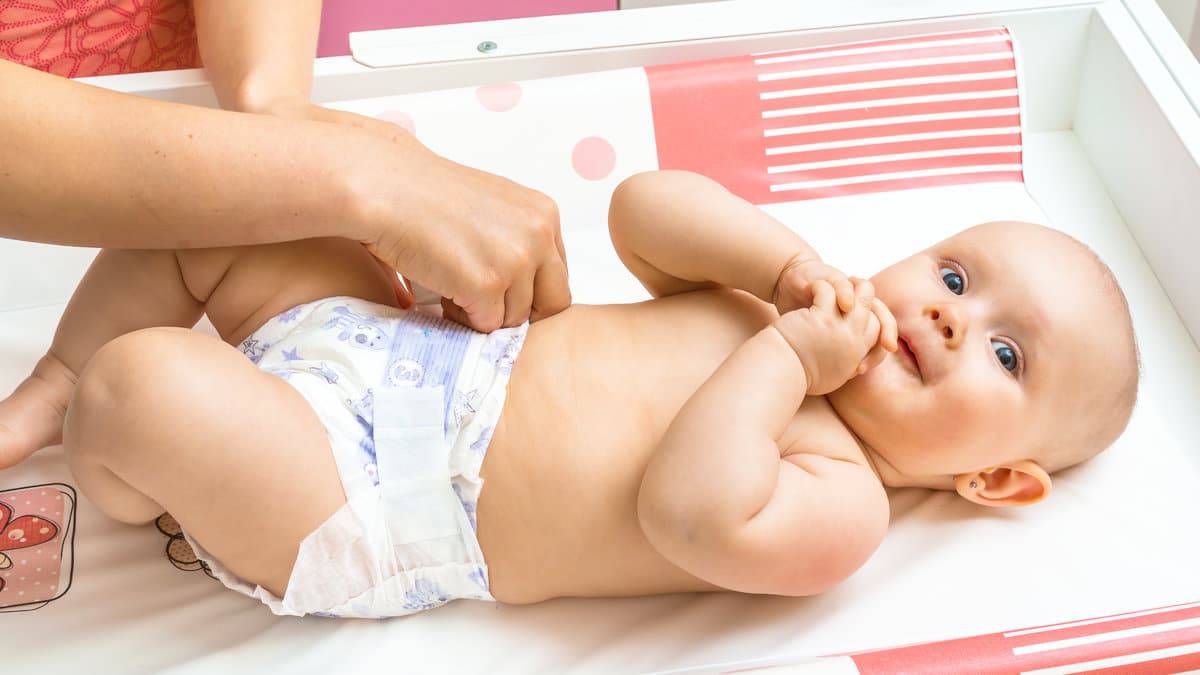 13 Top Changing Table Dressers for Your Baby (2022 Comparison & Review)