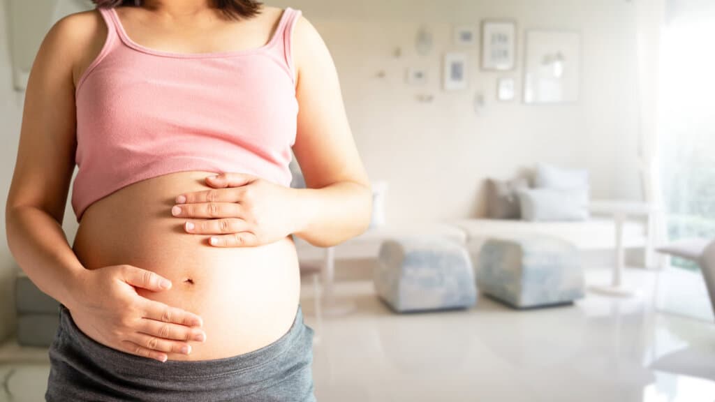 100 Joyful Pregnancy Announcement Captions