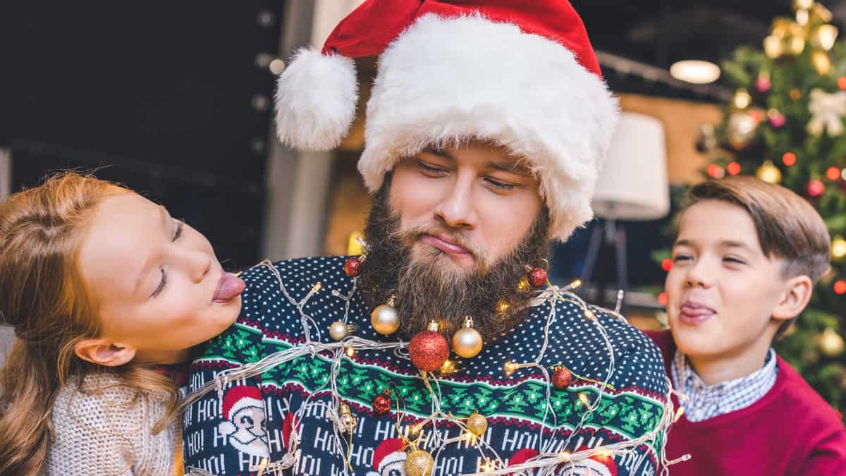 50+ Tips for The Best Christmas Photoshoot (Places & Ideas)