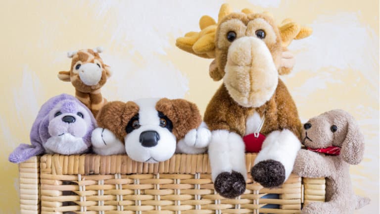 31 Fun Stuffed Animal Storage Ideas for Your Child’s Room