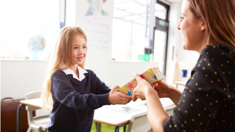 50+ Amazing Teacher Appreciation Gifts Your Child Can Give